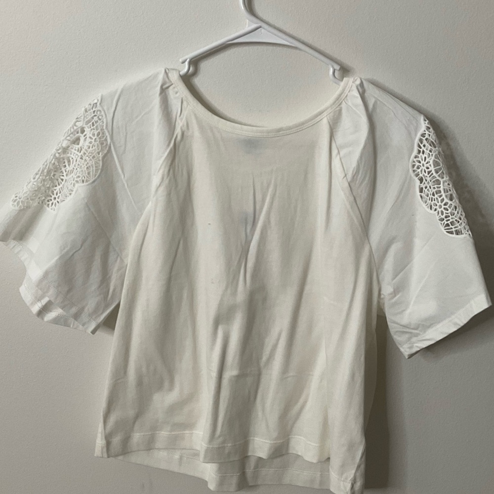 Old Navy Eyelet detail top XS